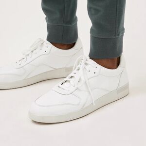 LIKE NEW - Everlane ReLeather Court Shoe - White - Women’s 9.5 Men’s 7.5